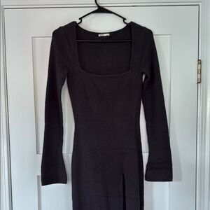Elegant Black Long-Sleeve Dress